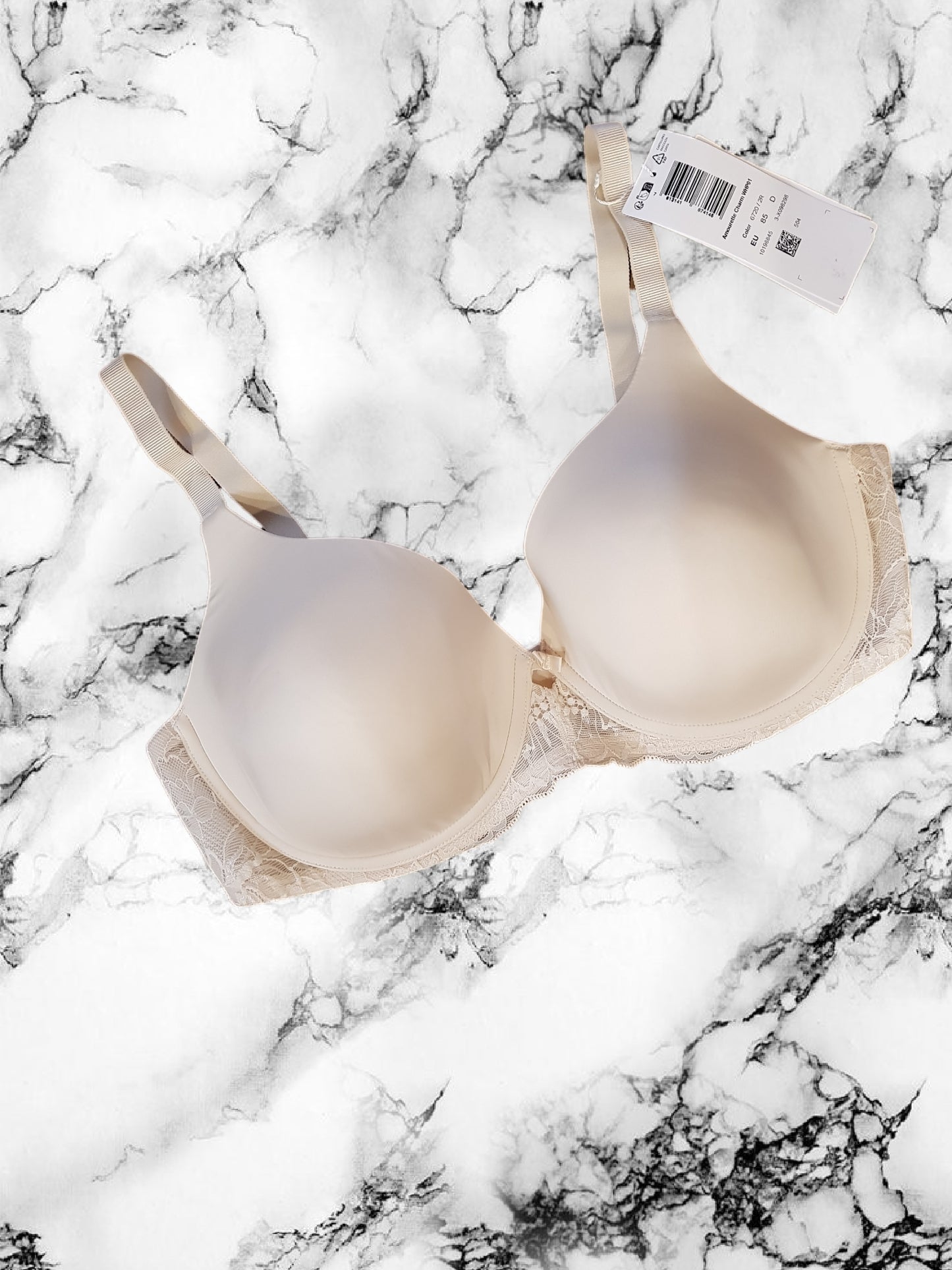 Triumph Amourette Charm WHP01 liemenėlė – kūno spalvos