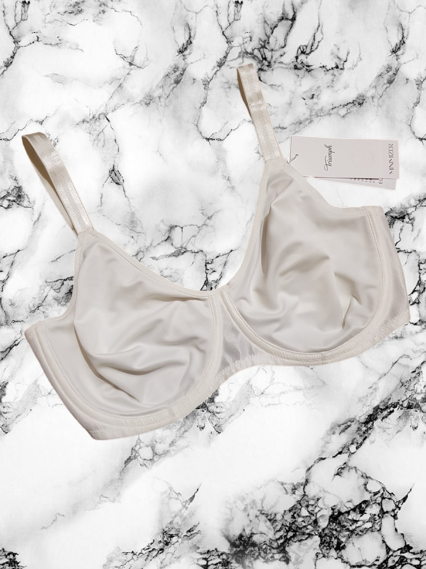 Triumph urban minimizer pieno spalva