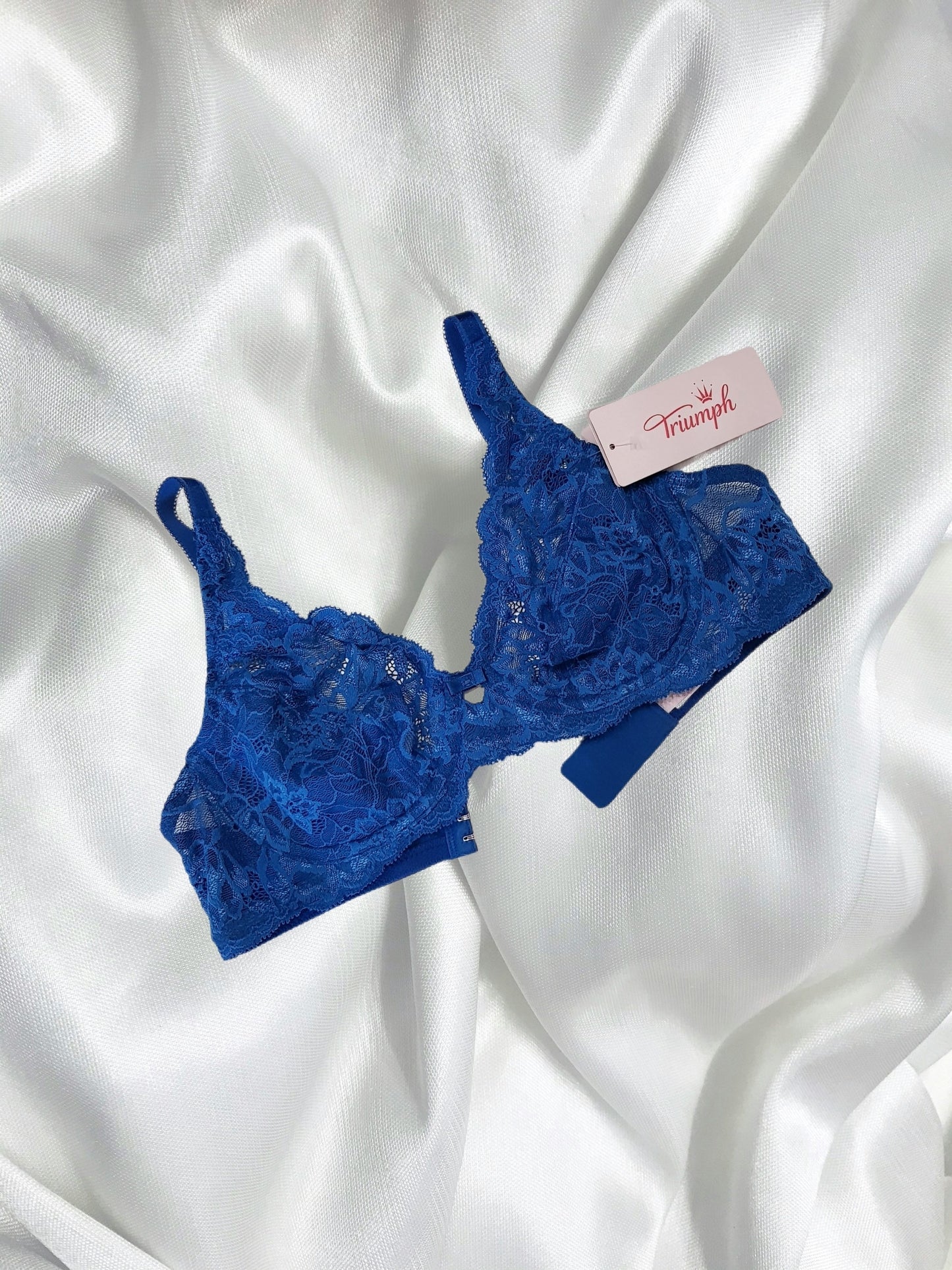 Triumph amourette charm nėrinių liemenėlė su lankeliais