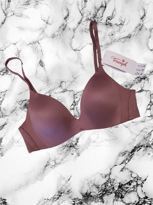 Triumph Body Make-Up Soft Touch liemenėlė be lankelių - uoginė violetinė