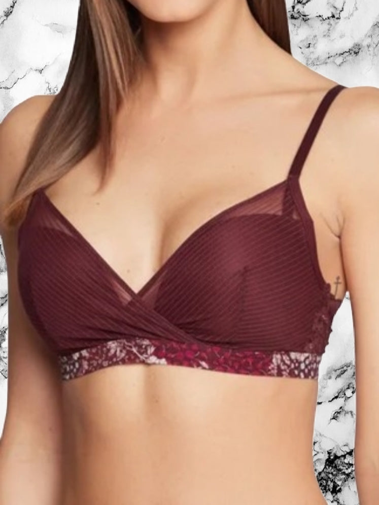 Triumph Lavish Spotlight P – liemenėlė puošniam komfortui