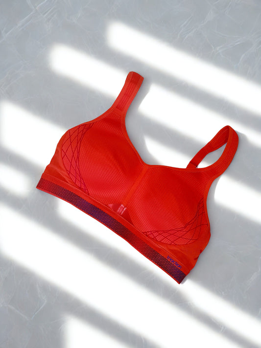 Triumph Triaction Cardio Cloud – sportinė liemenėlė be lankelių, itin lengva